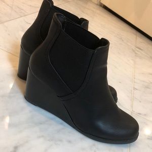 Rampage booties Size 9